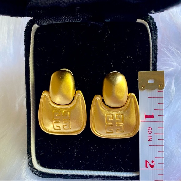 Vintage Givenchy Brushed Gold Door Knocker Clip-on Earrings - Picture 3 of 8